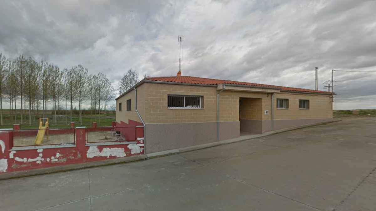 Bar municipal de Coca de Alba en Salamanca disponible por 1 euro al año