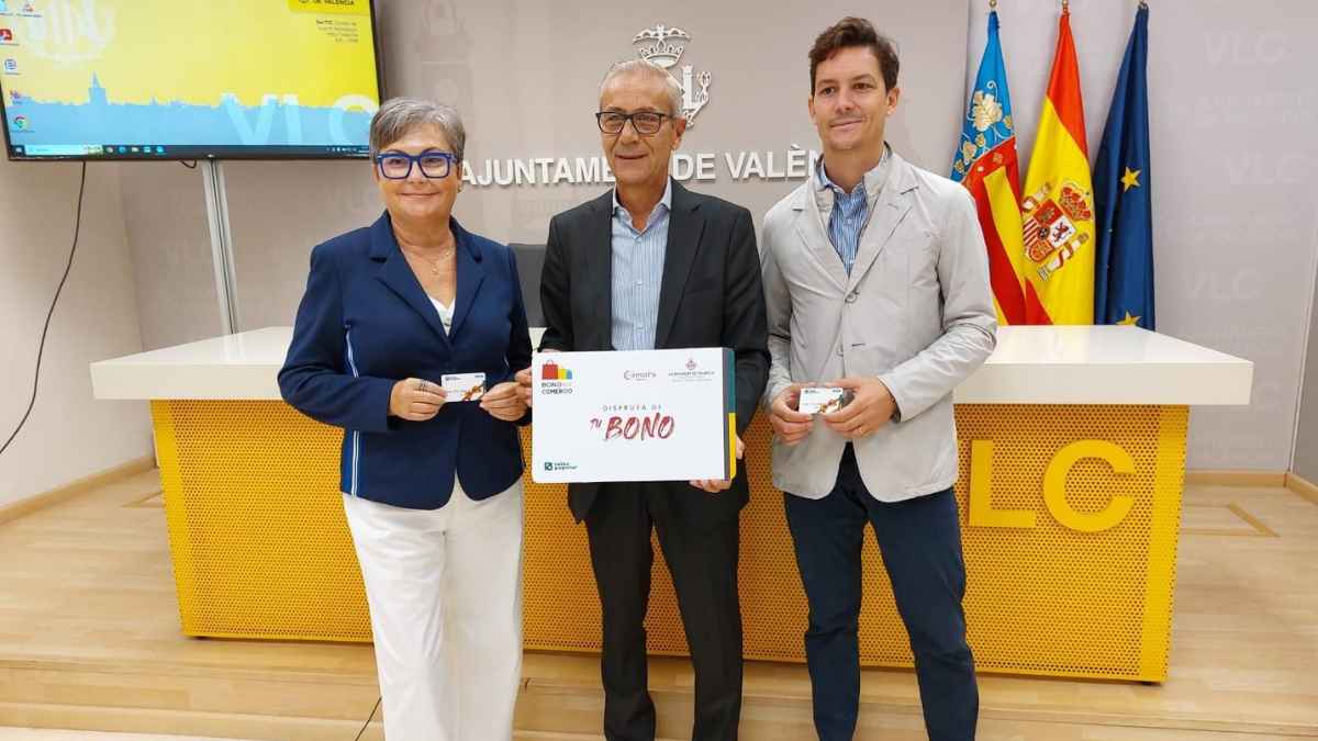Presentación del bono comercio de 100 euros en Valencia 2025
