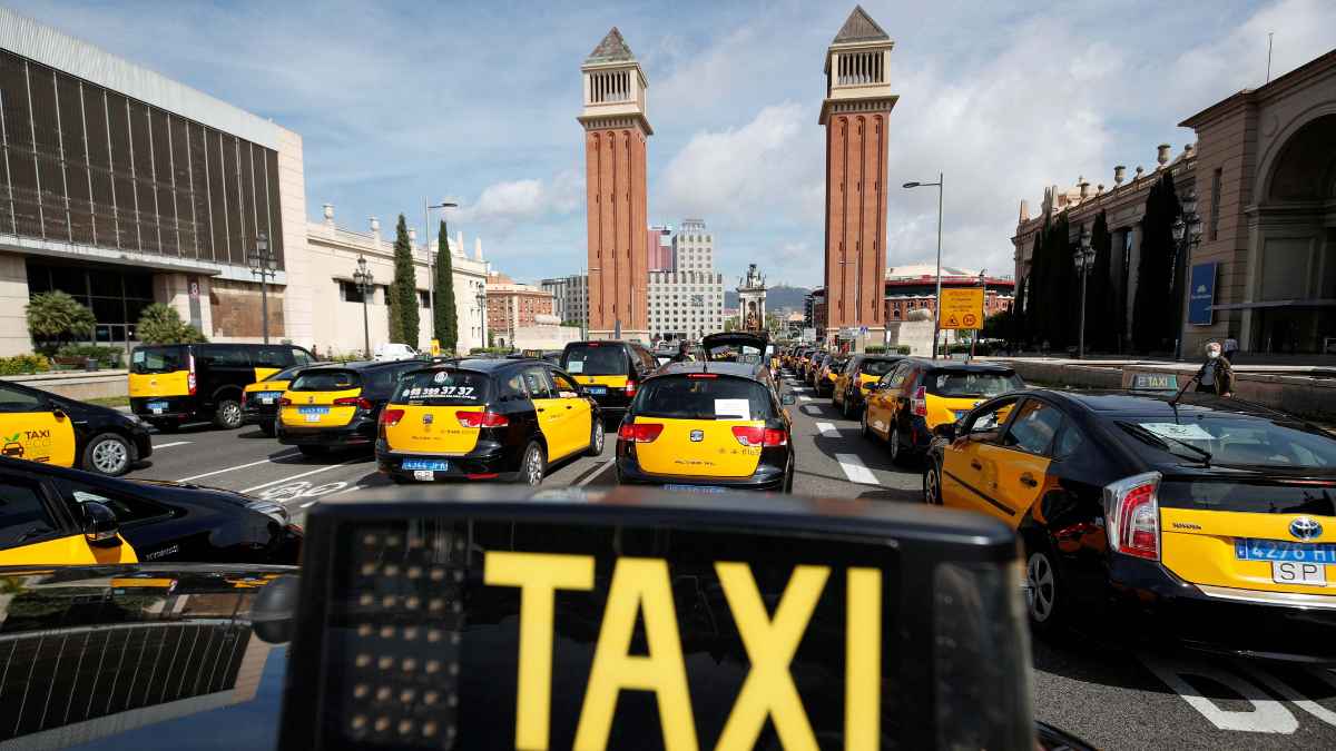 Taxis Barcelona Generalitat obligación nivel b2 catalán