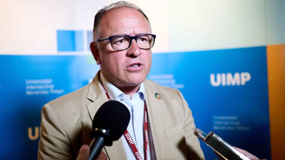 Manos Limpias denuncia al director del SEPE por mafias de citas previas pagadas hasta 50 euros