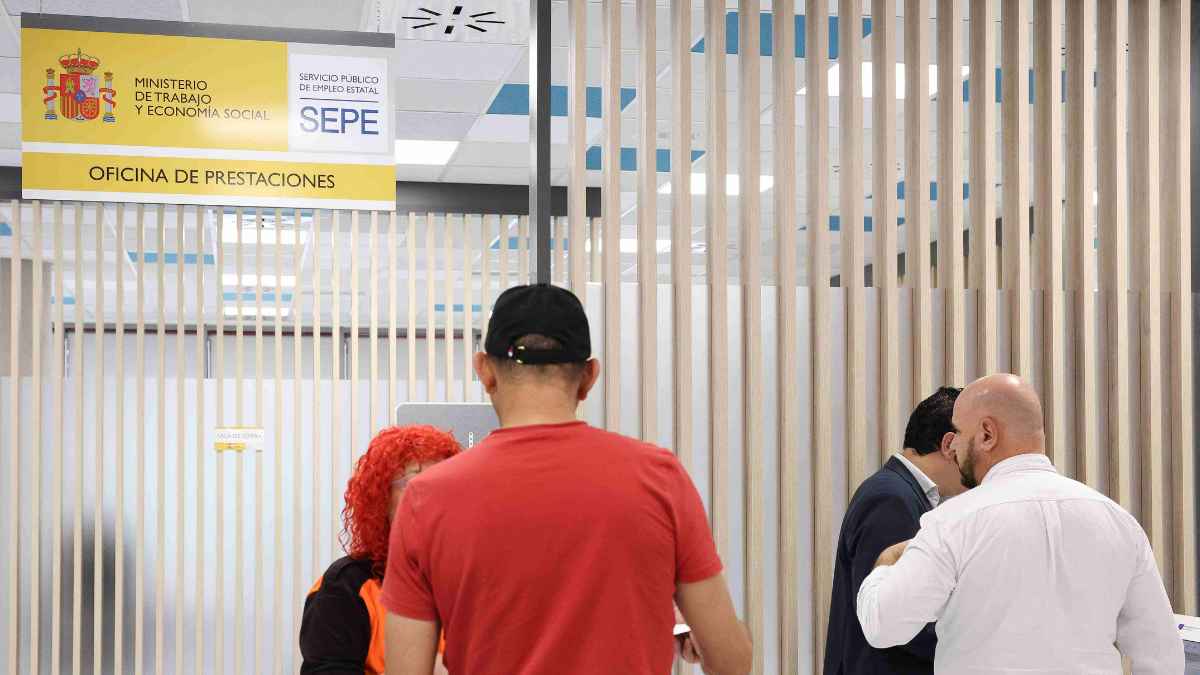 Oficina de prestaciones del SEPE para solicitar ayudas de hasta 600 euros