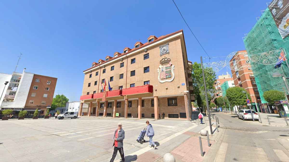 Ayuntamiento de Móstoles lanza ofertas de empleo con contratos fijos en oficios de alta demanda