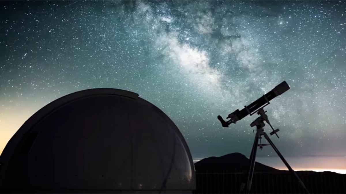 Telescopio del Observatorio Cabezo de la Jara durante el Curso Básico de Astronomía en Puerto Lumbreras
