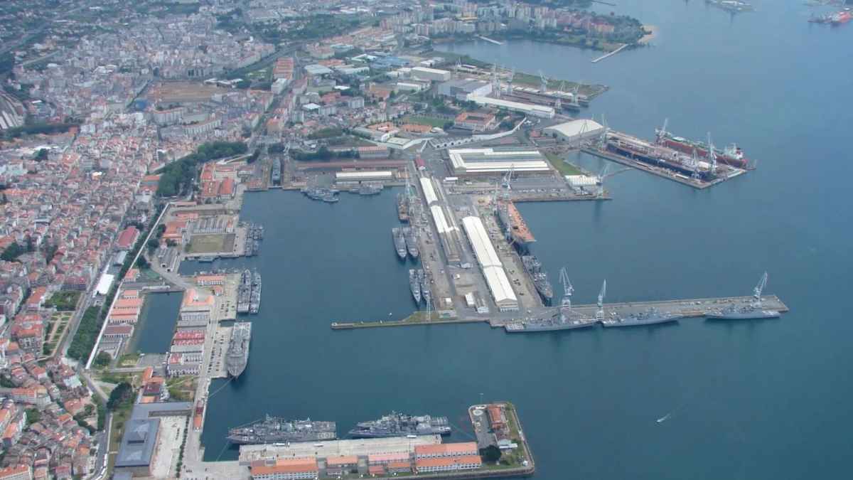 Astillero de Navantia en Ferrol donde se crearán 100 nuevos puestos de trabajo y contratos relevo desde los 61 años