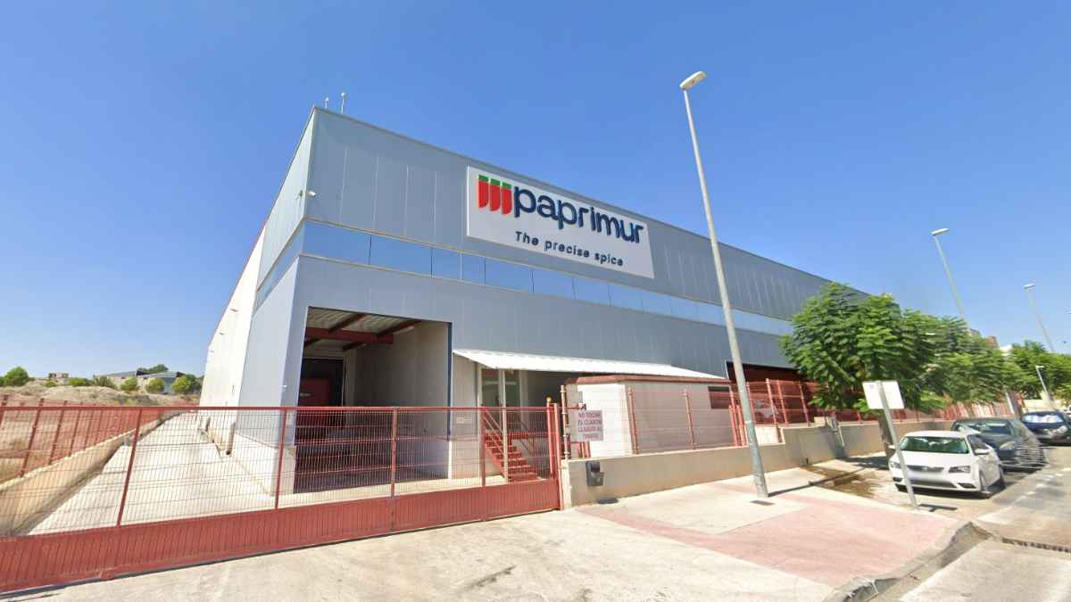 Fábrica de PAPRIMUR en Fortuna (Murcia) donde se elabora pimentón y especias, oferta de empleo con contrato indefinido