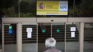 Entrada de una oficina del SEPE donde se gestiona el subsidio indefinido para mayores de 55 años