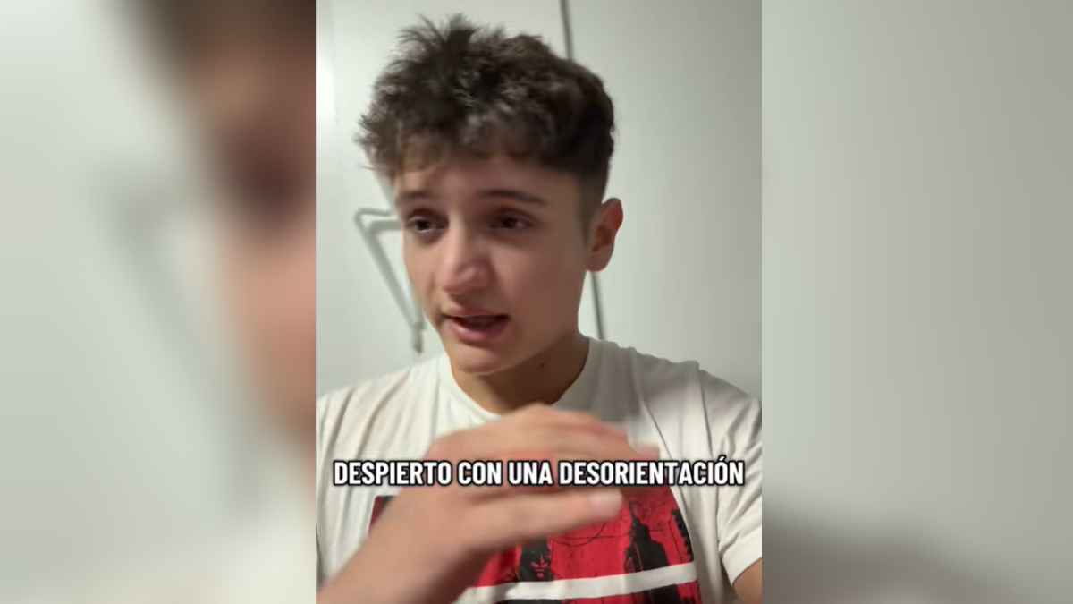 Joven trabajador cansado por turno de mañana en España