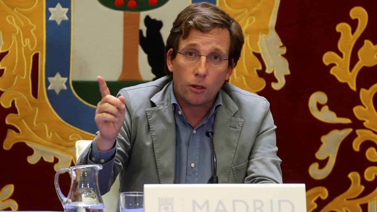 Portavoz municipal durante una rueda de prensa en el Ayuntamiento de Madrid sobre la oferta de empleo público.