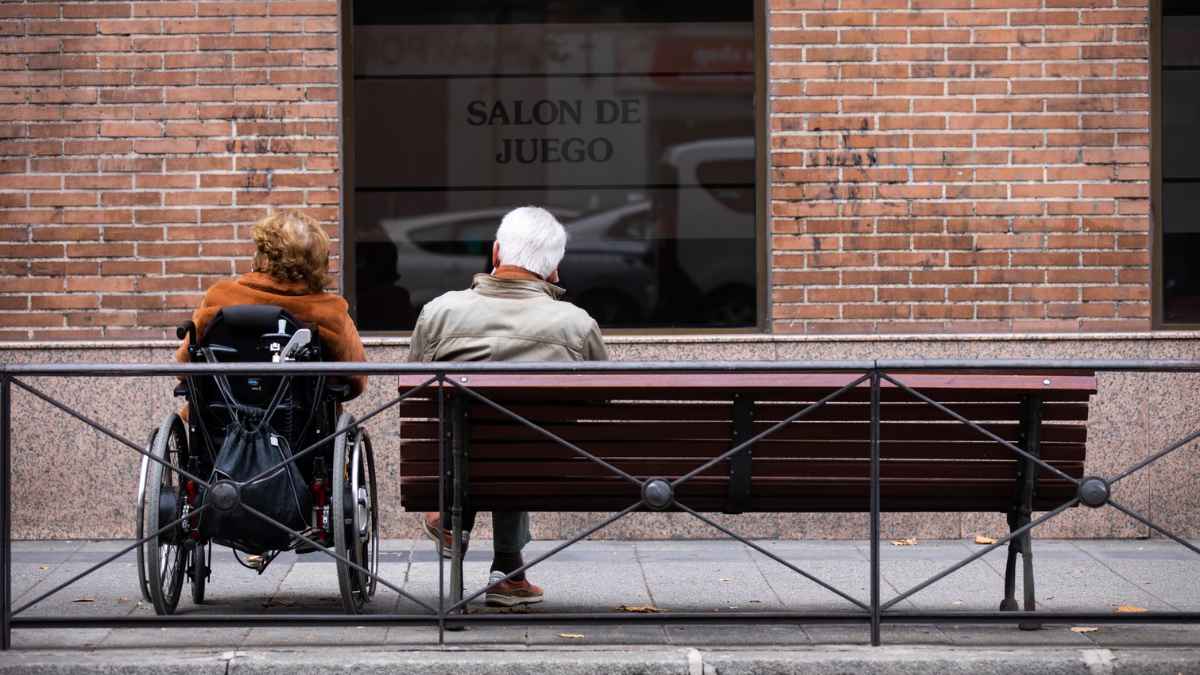 Pensionistas con incapacidad permanente total que pueden acceder al subsidio del SEPE según nueva sentencia del Supremo