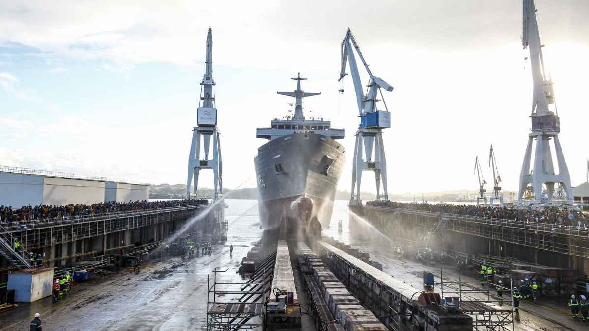 Astillero de Navantia en Ferrol durante la convocatoria de 102 nuevos puestos de trabajo