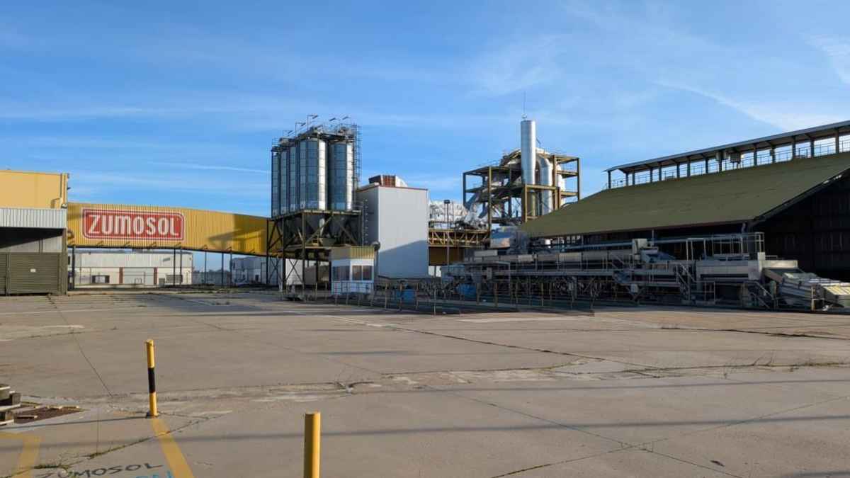 Planta de Zumosol en Palma del Río que será reabierta por la cooperativa Dcoop
