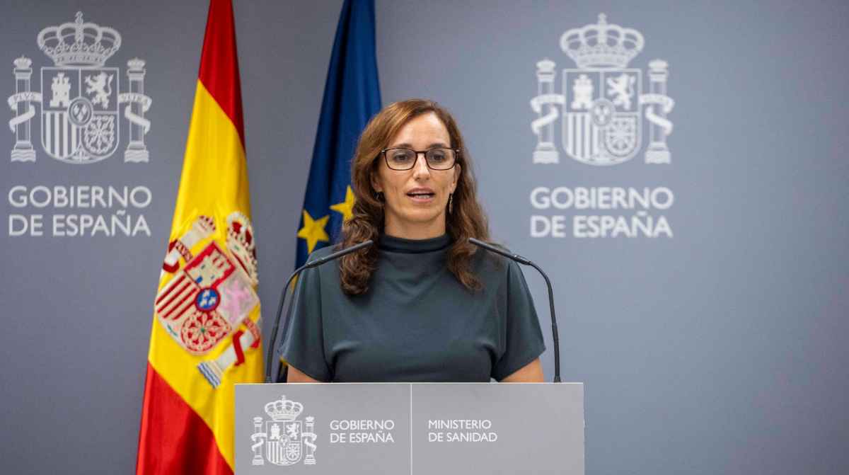 Mónica García anuncia un impuesto a empresas que sustituyan empleo por Inteligencia Artificial