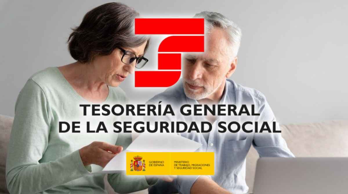 Pareja revisando documentos sobre la pensión de jubilación con el logo de la Seguridad Social