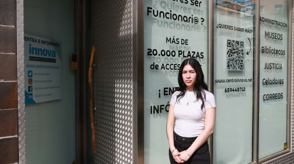 alumna frente a academia innova cerrada oposiciones afectados devolucion dinero