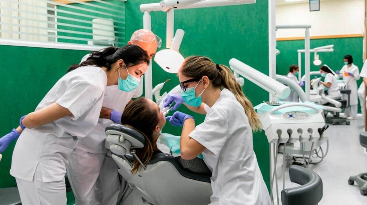 prácticas no remuneradas sanitarias estudiantes cotización seguridad social
