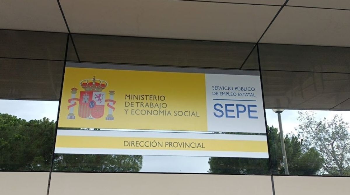 SEPE paro cuatro meses por año trabajado consumo cotizaciones desempleo