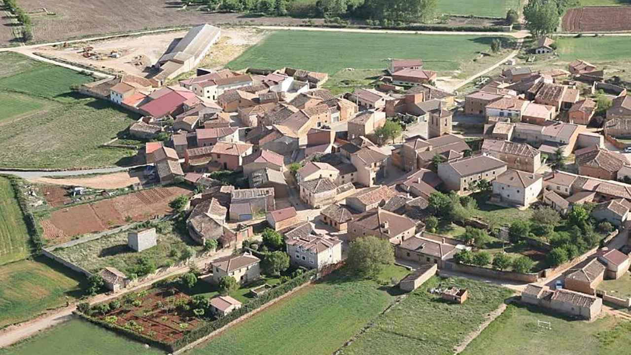 Vista del municipio de Arenillas, en Soria, donde se ofreció una casa sin alquiler y trabajo.