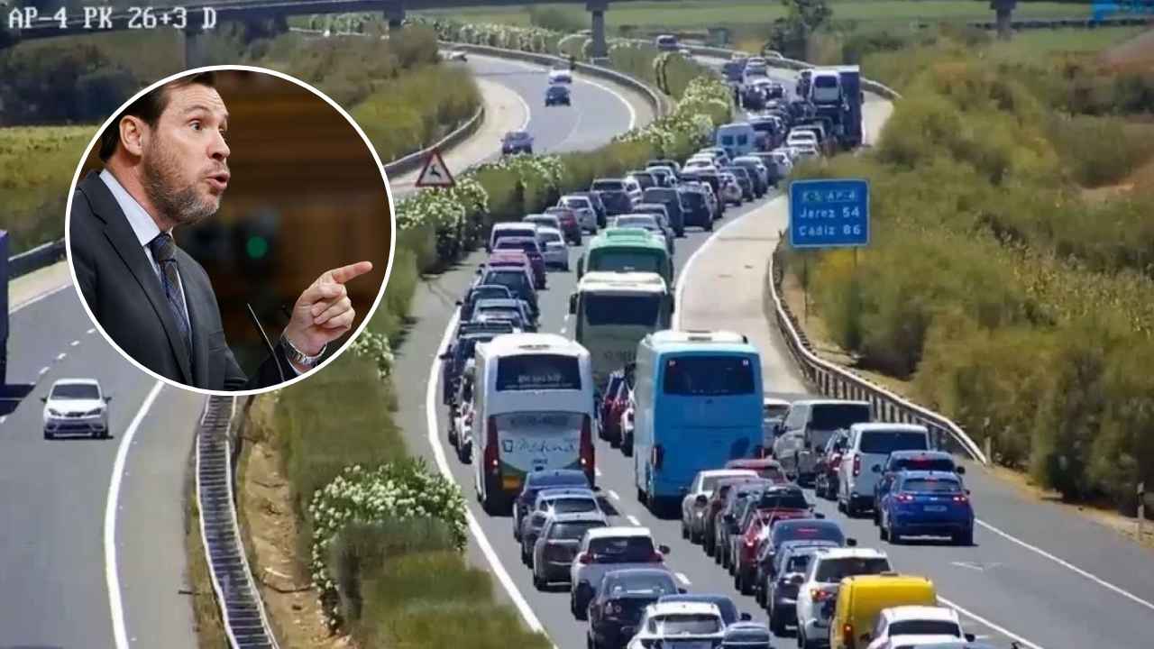 Atasco de tráfico en la AP-4 entre Sevilla y Cádiz