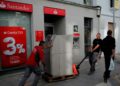 Banco Santander busca todo tipo perfiles profesionales Madrid Málaga para cubrir 65 puestos trabajo