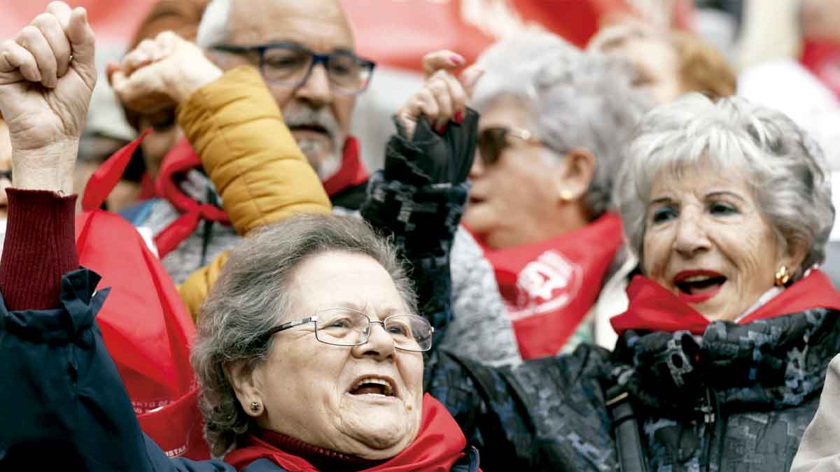 Cambio radical nueva tabla pensiones 2025 segun años cotizados Seguridad Social